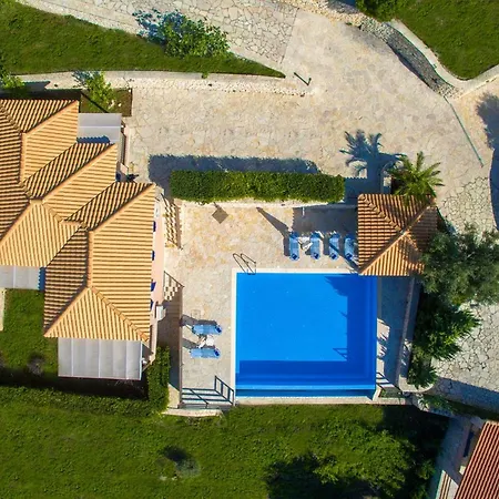 Villas Attis Syvota