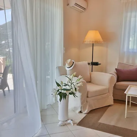 Villas Attis * Syvota