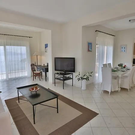 Villa Villas Attis *